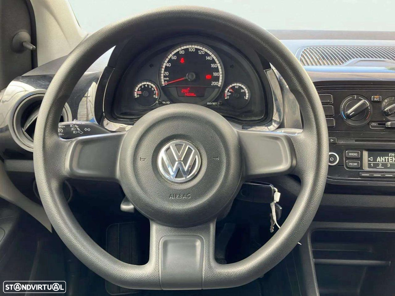 VW Up! 1.0 BlueMotion Move - 12