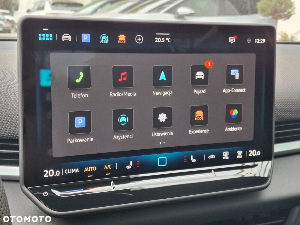 Volkswagen T-Roc 1.5 eTSI R-Line DSG - 29