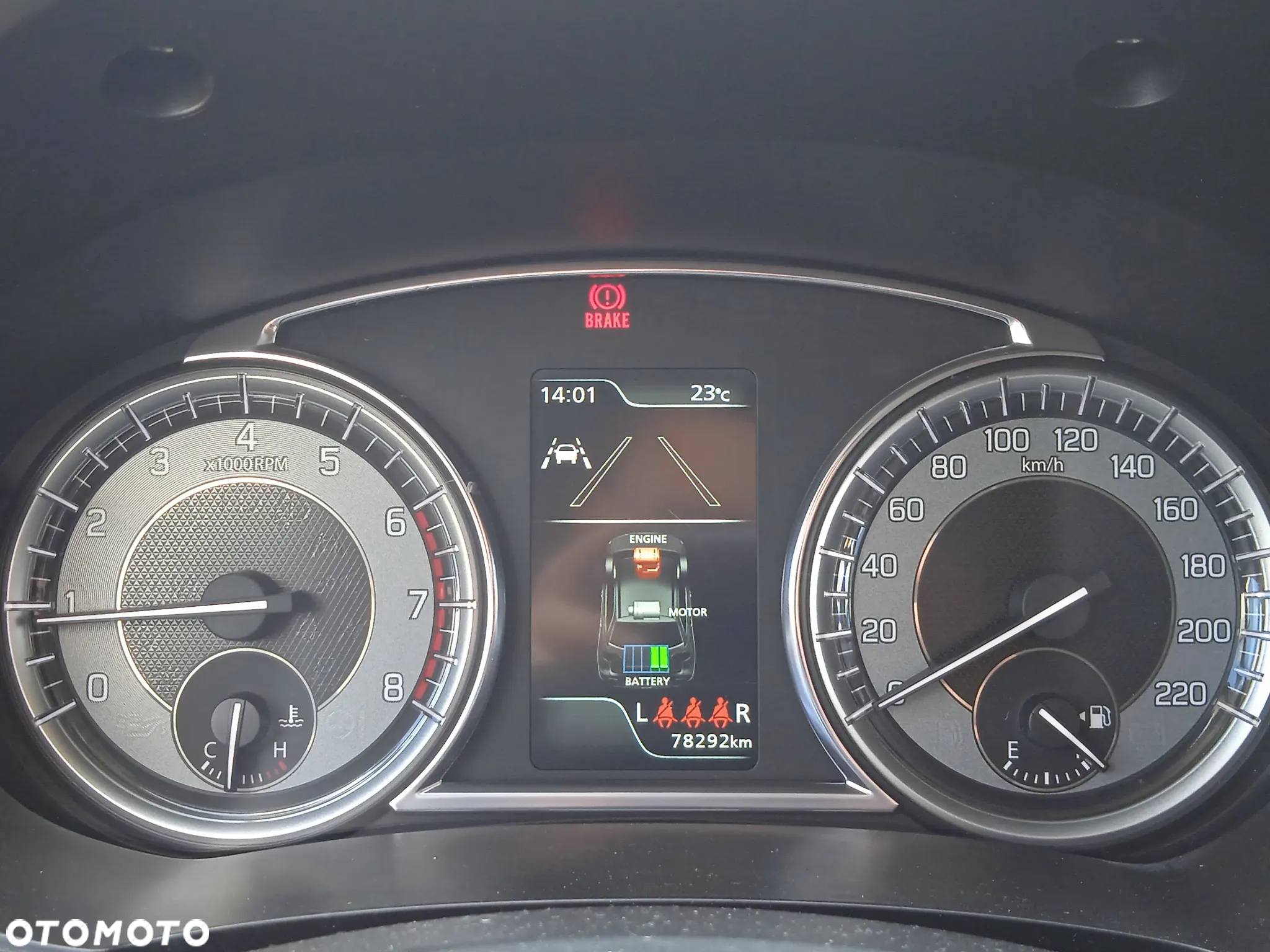 Suzuki Vitara 1.4 Boosterjet SHVS Premium 2WD - 17