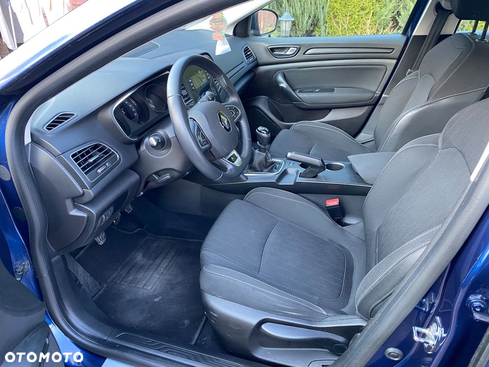 Renault Megane - 11