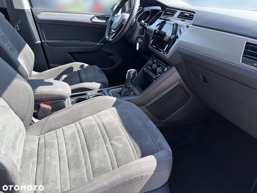 Volkswagen Touran 2.0 TDI SCR (BlueMotion Technology) DSG Comfortline - 18