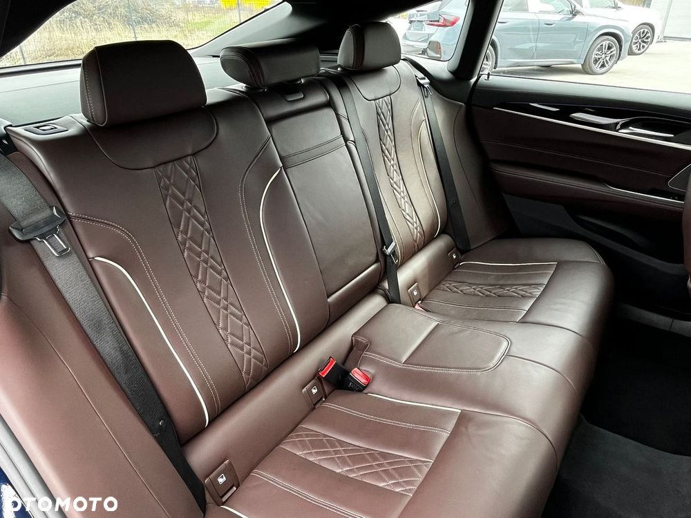 BMW Seria 6 - 24
