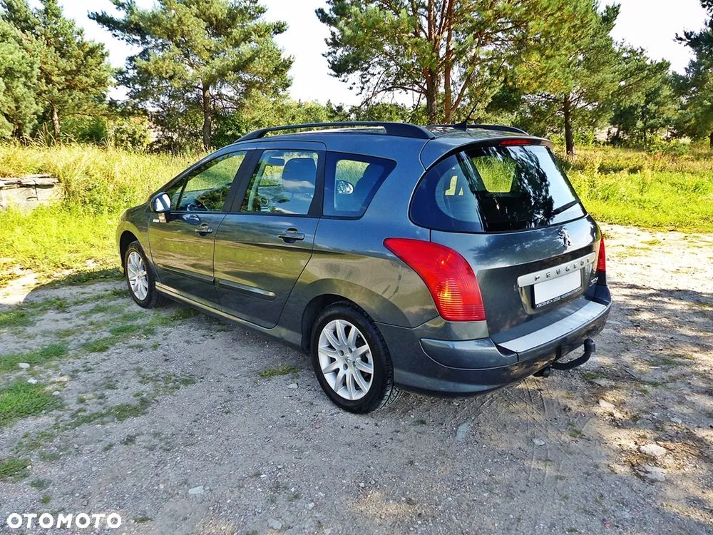 Peugeot 308 120 VTi Millesim 200 - 12