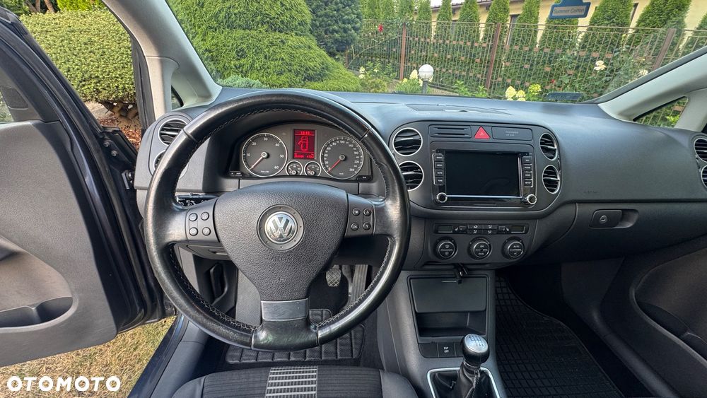 Volkswagen Golf Plus 2.0 TDI Comfortline - 20