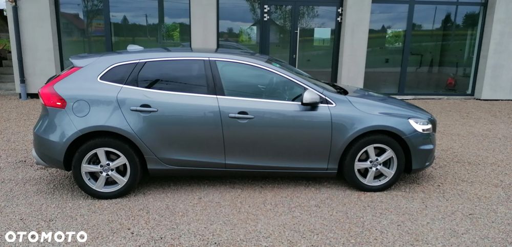 Volvo V40 T3 Drive-E R-Design Momentum - 35