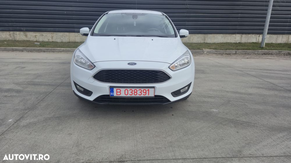 Ford Focus 1.5 TDCi DPF Start-Stopp-System Business - 5