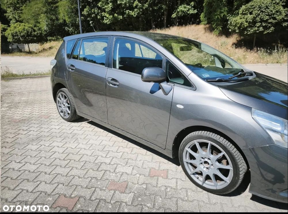 Toyota Verso 2.0 D-4D Luna 7os - 4