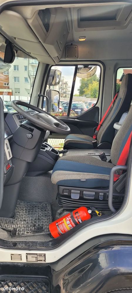 Volvo FL - 4