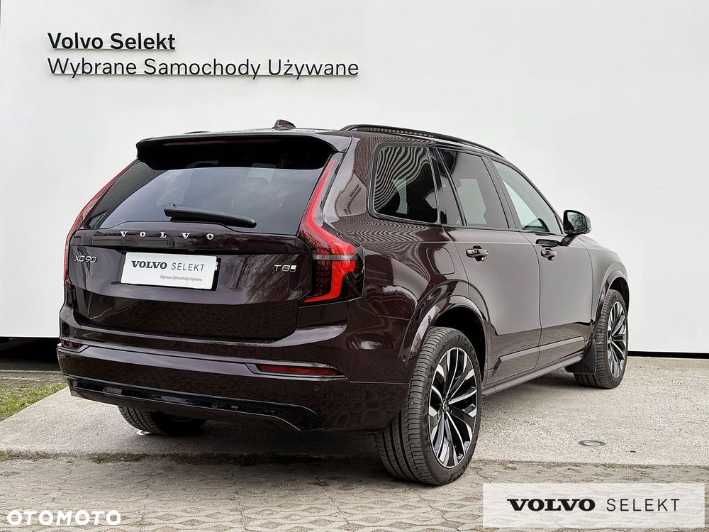 Volvo XC 90 - 8