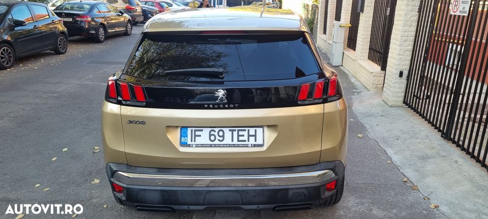 Peugeot 3008 1.6 BlueHDI S&S EAT6 Allure - 8