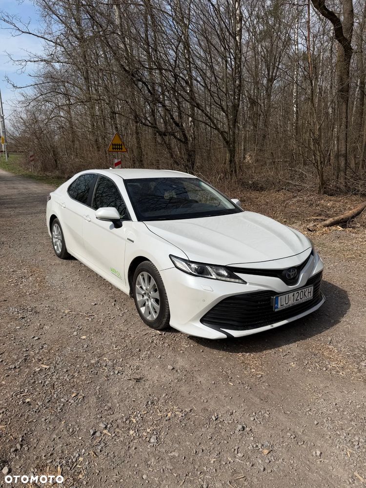 Toyota Camry 2.5 Hybrid Prestige CVT - 3