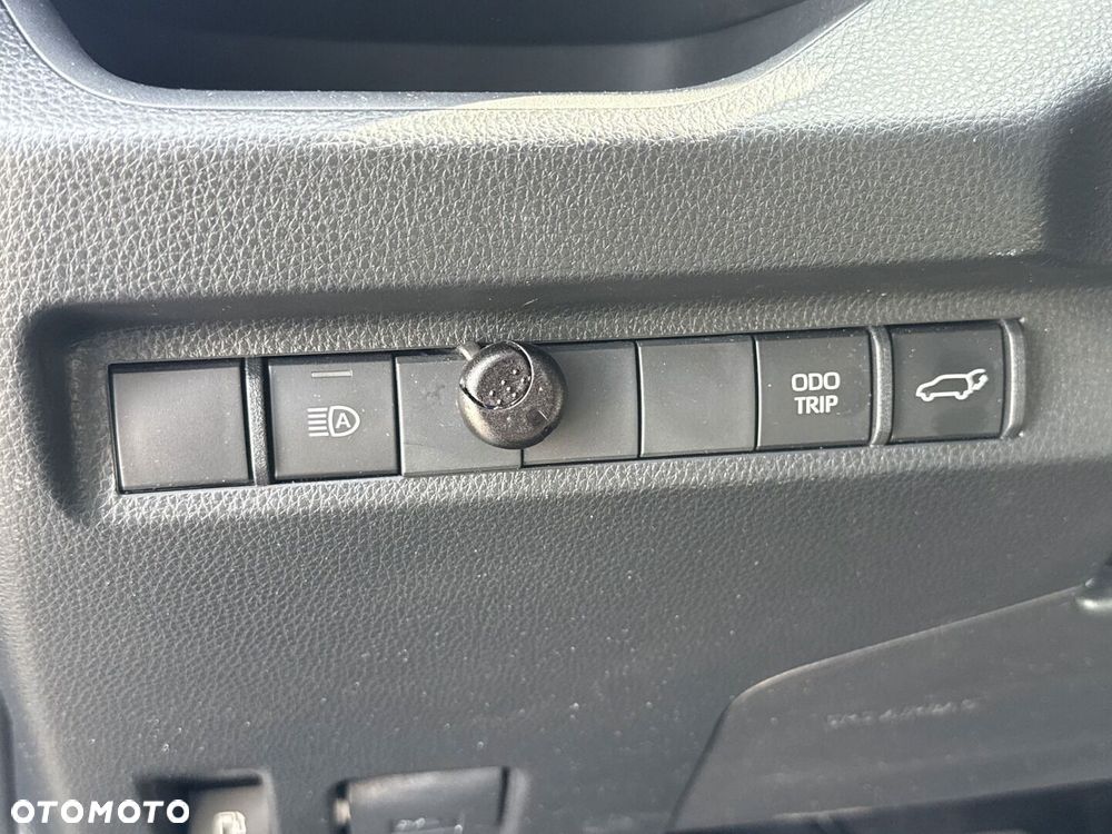 Toyota RAV4 - 19