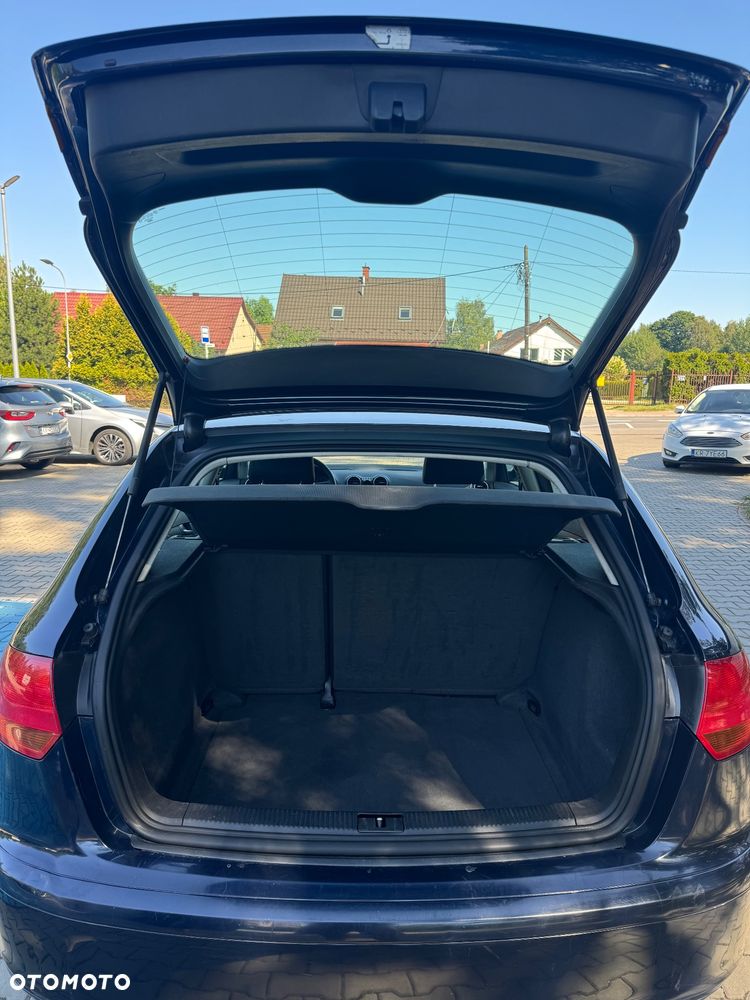 Audi A3 Sportback - 11