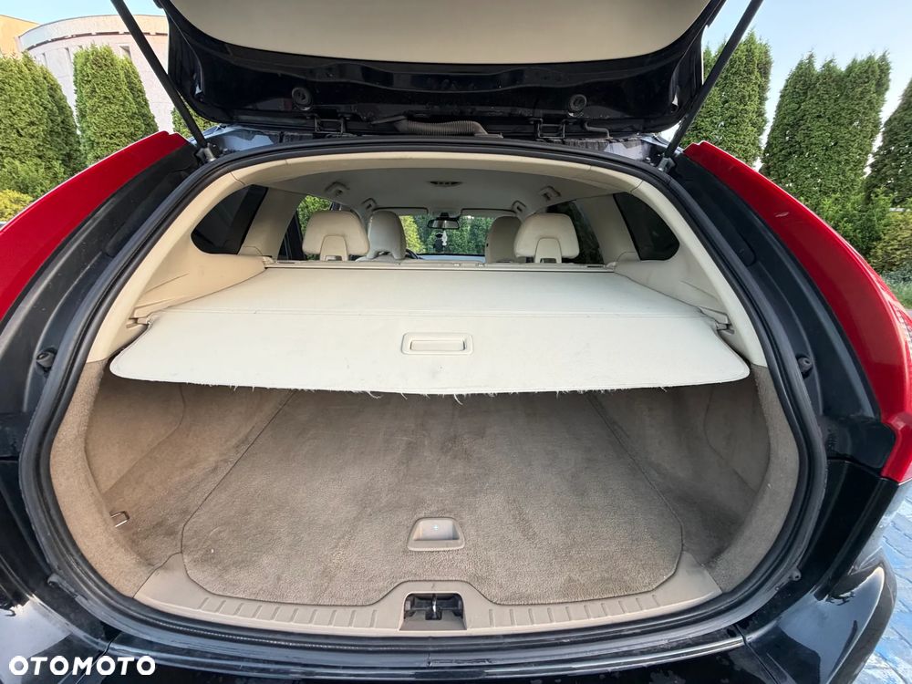 Volvo XC 60 D4 Momentum - 19