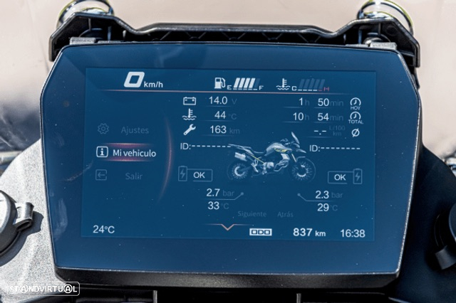 Voge 900DSX - 10