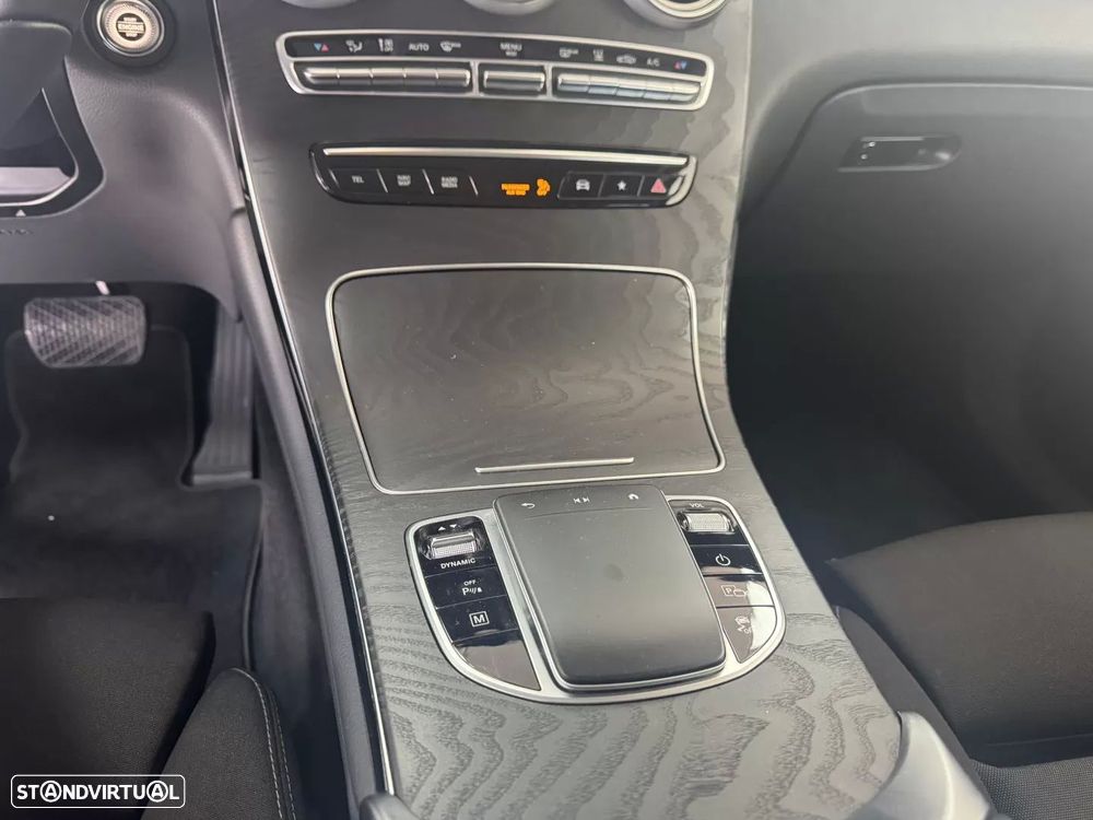 Mercedes-Benz GLC 300 de 4Matic - 24