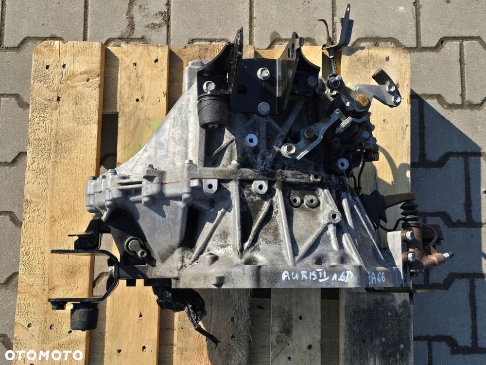 TOYOTA AURIS II E18 LIFT SKRZYNIA BIEGÓW 1.6D4D EA66 6 BIEGÓW - 3