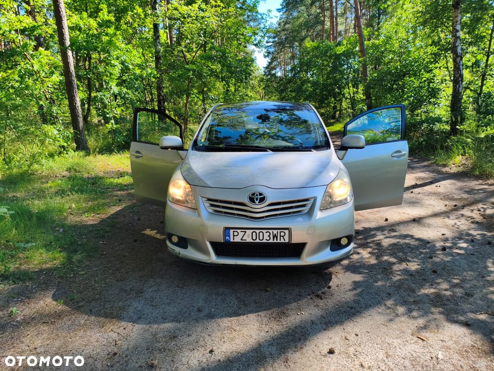 Toyota Verso 2.0 D-4D Sol plus 7os - 27