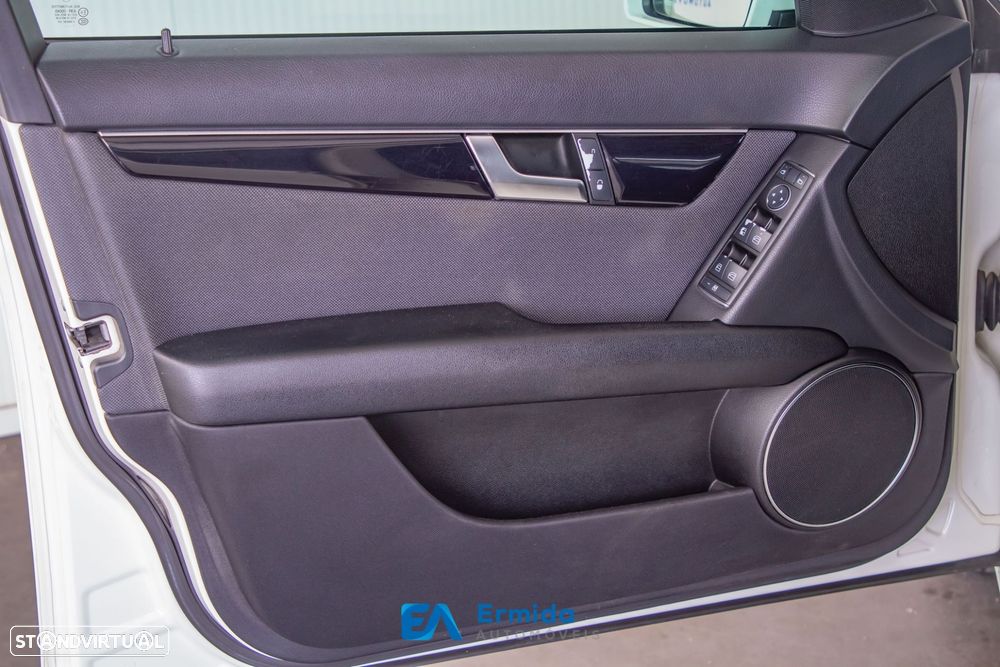 Mercedes-Benz C 220 CDi Avantgarde BlueEfficiency - 38