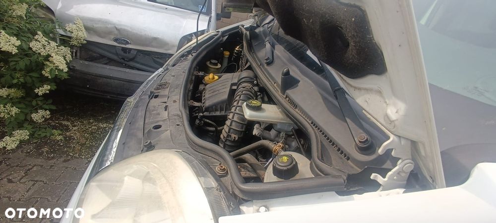 Opel Vivaro - 17