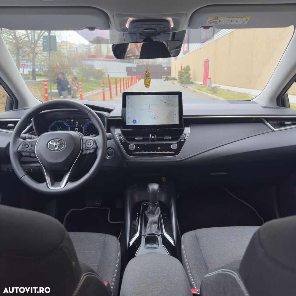 Toyota Corolla 1.8 HSD Business - 4