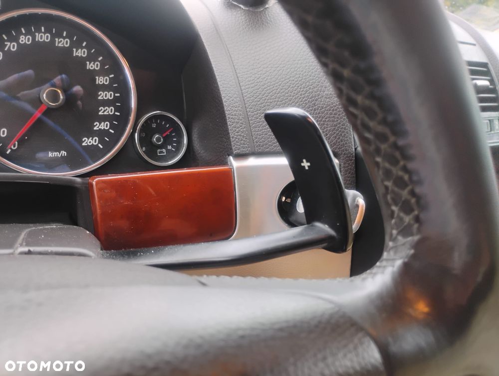 Volkswagen Touareg 3.2 V6 Automatik - 27