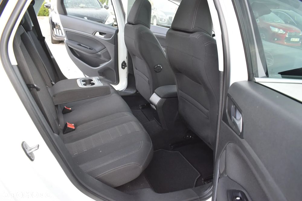 Peugeot 308 BlueHDi FAP 150 Stop&Start Automatik Allure - 10