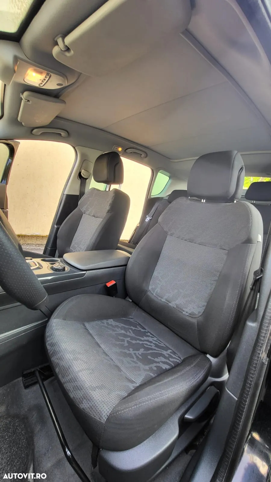 Peugeot 3008 2.0 HDI FAP Premium - 23
