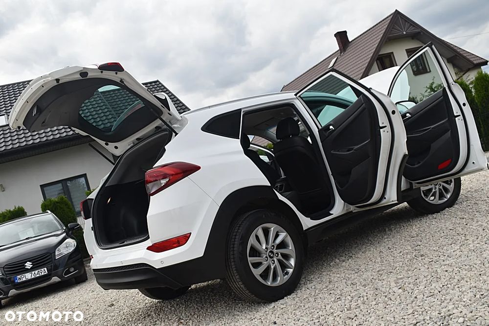 Hyundai Tucson blue 1.6 GDi 2WD Passion - 16
