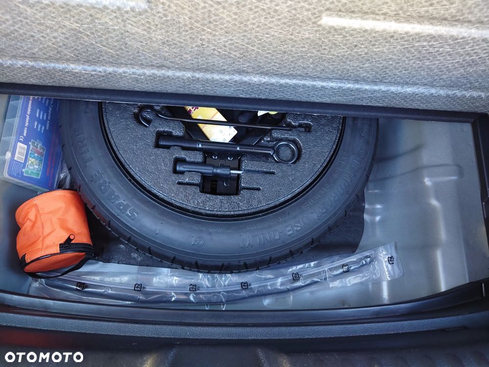 Kia XCeed 1.5 T-GDI M - 13