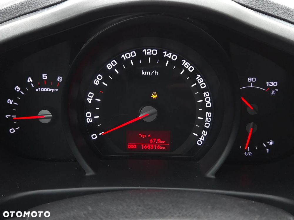 Kia Sportage 1.7 CRDI 2WD Spirit - 17