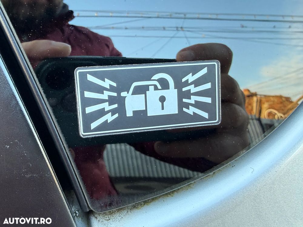 Suzuki S-Cross 1.6 DDIS ALLGRIP Luxus TCSS - 38