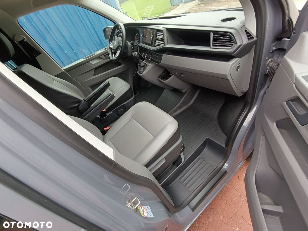 Volkswagen Transporter - 16