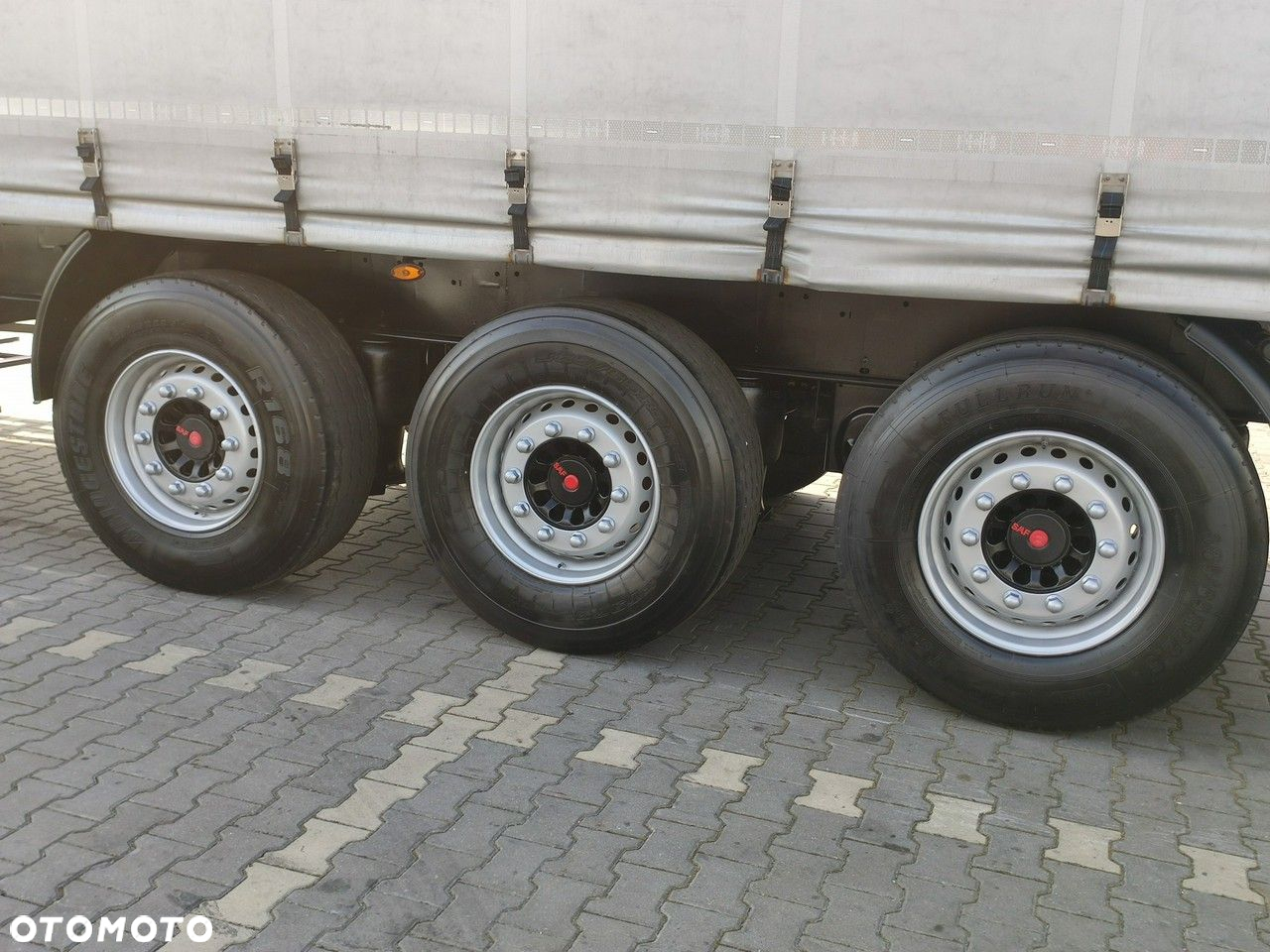 Kögel Coil mulda 3 Osie SAF Dach i Boki Zsuwane - 16