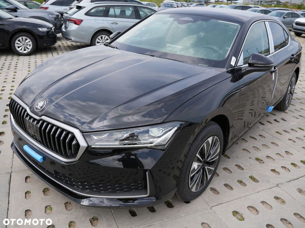 Skoda Superb 2.0 TSI Drive DSG - 7
