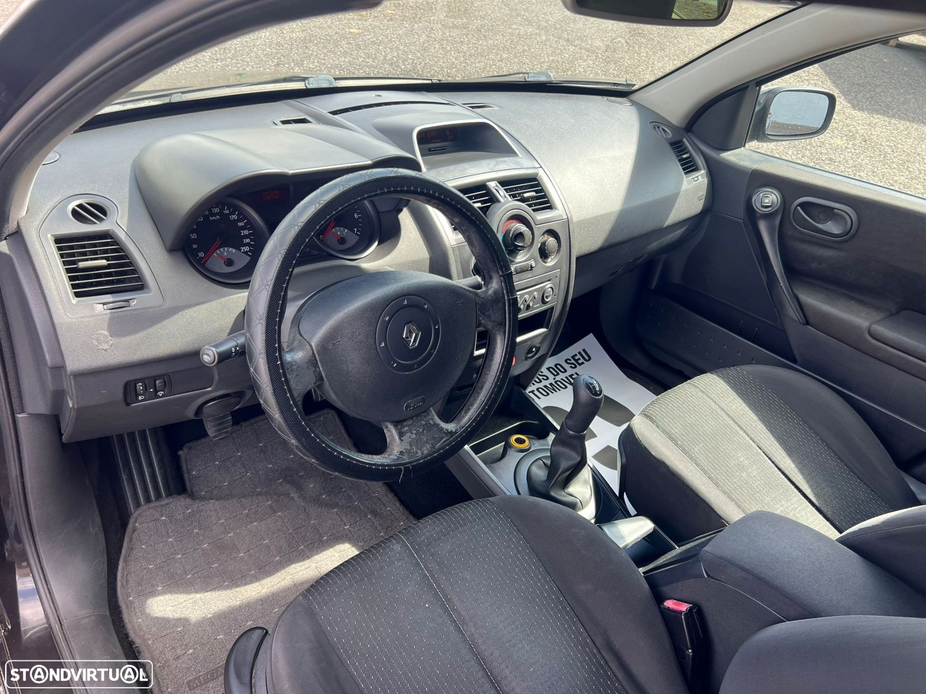 Renault Mégane - 6