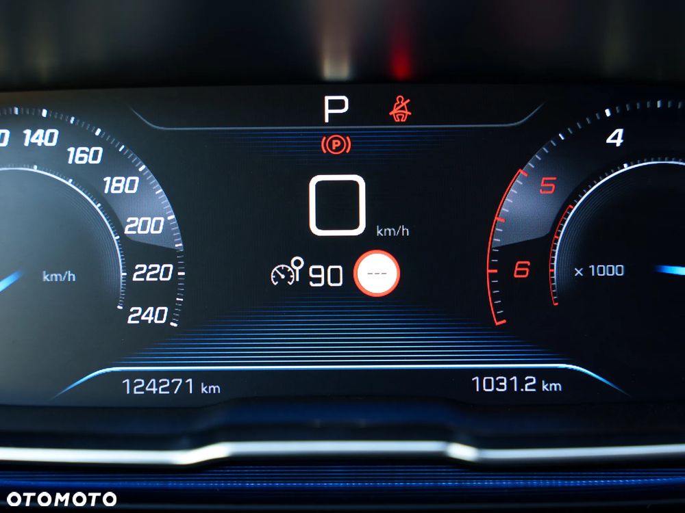 Peugeot 3008 1.5 BlueHDi Allure S&S EAT8 - 28