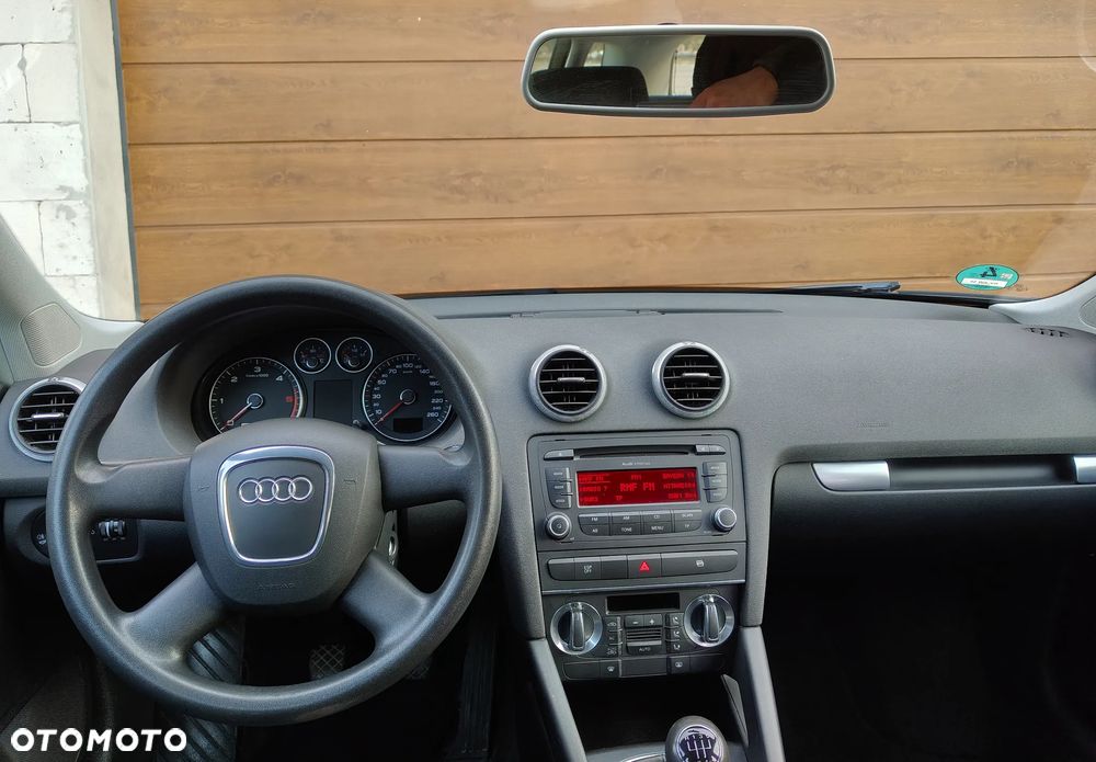 Audi A3 Sportback - 18