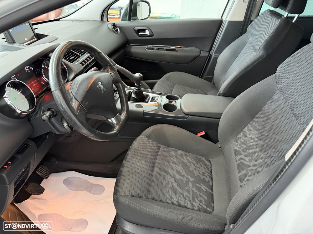Peugeot 3008 1.6 HDi Allure - 12