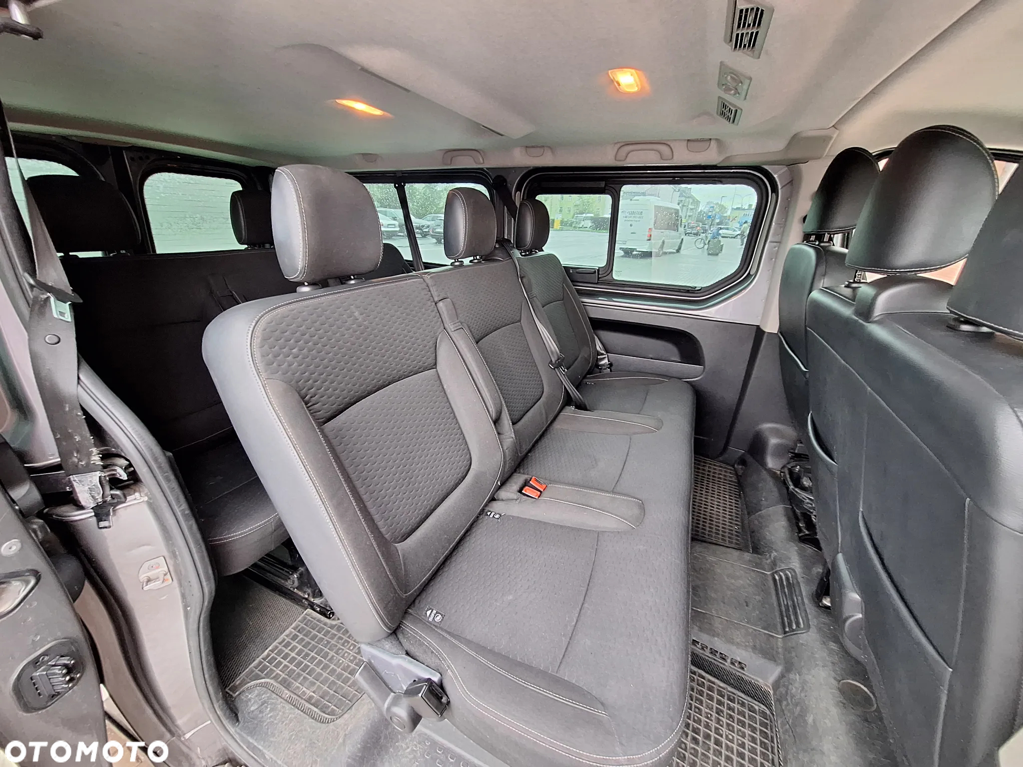 Opel Vivaro - 6