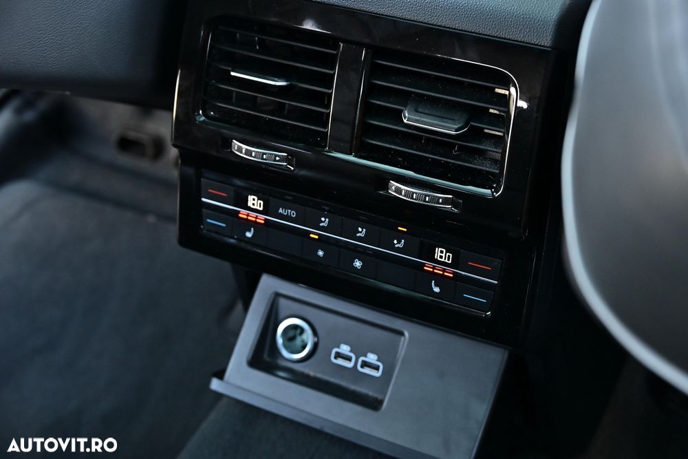 Volkswagen Touareg V6 TDI R-Style - 23