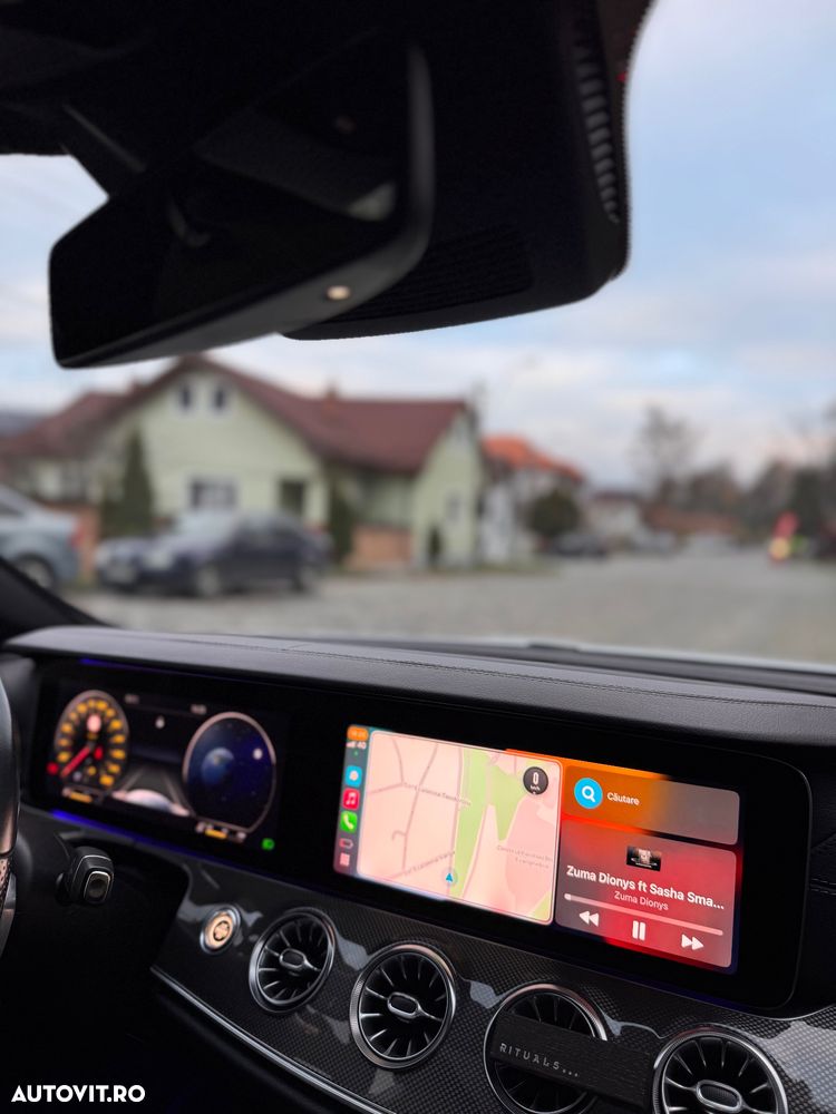 Mercedes-Benz E 400 4MATIC Aut. - 38