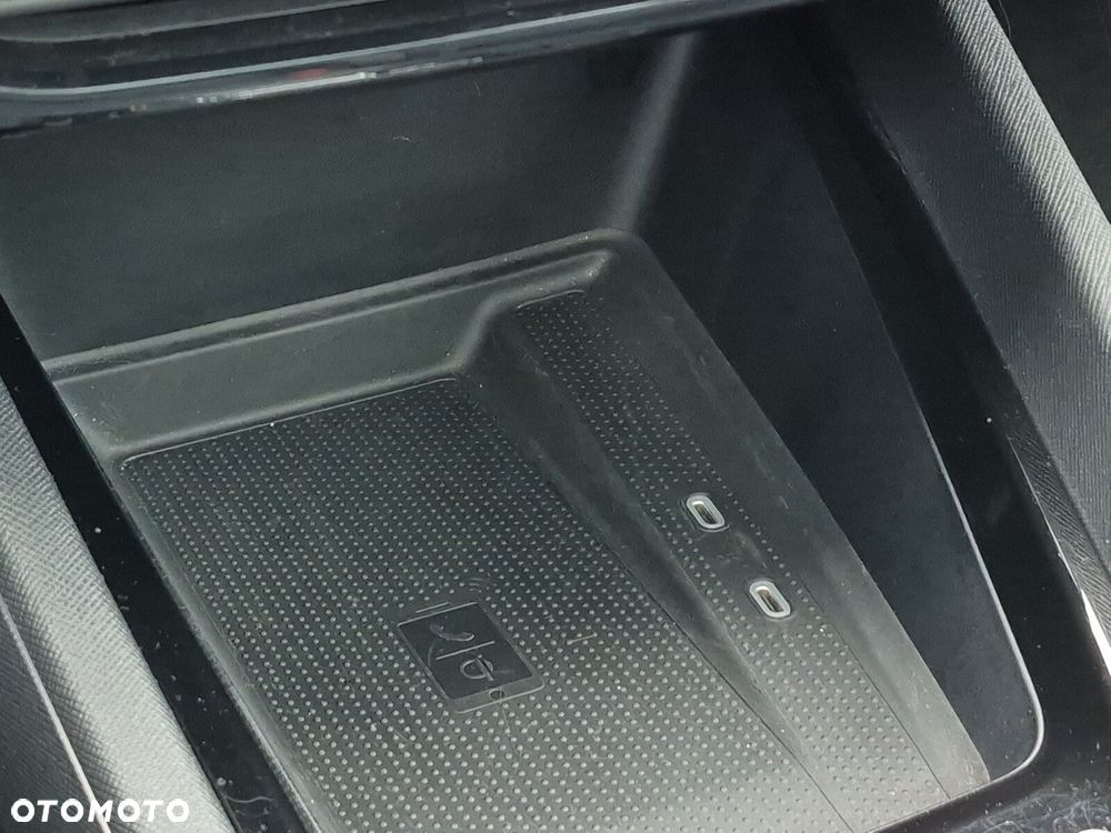 Skoda Octavia 2.0 TDI Style DSG - 23