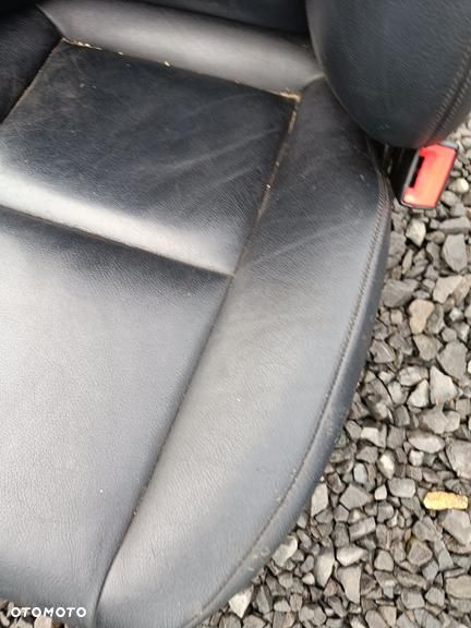 MERCEDES W204 TAPICERKA FOTELE SKÓRA FOTEL KANAPA AMG SKÓRA - 28