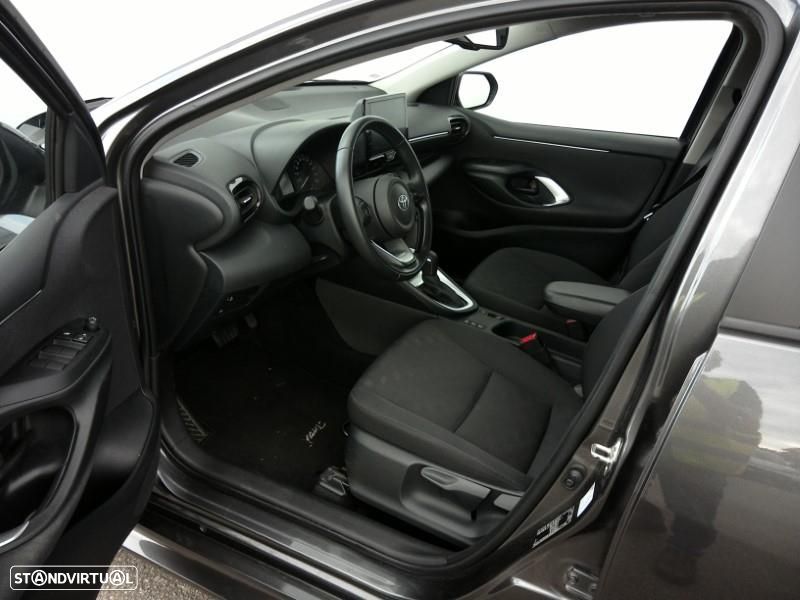 Toyota Yaris - 13