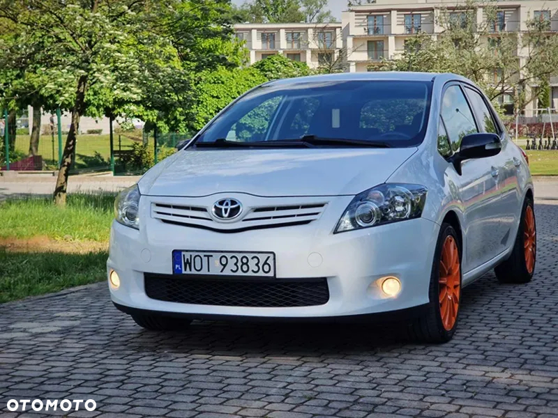 Toyota Auris 1.6 Edition - 4