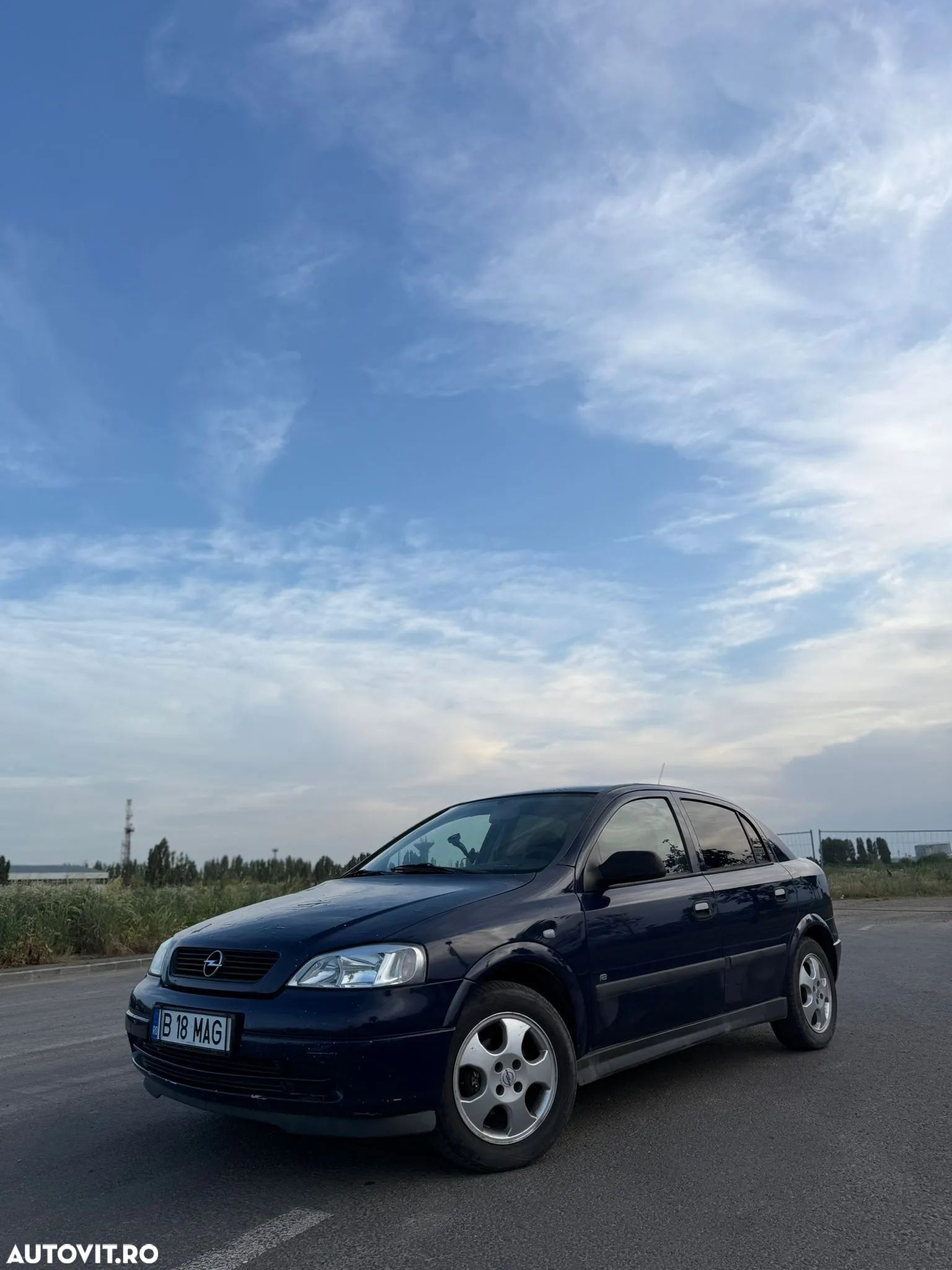 Opel Astra 1.4i 16V Club - 1