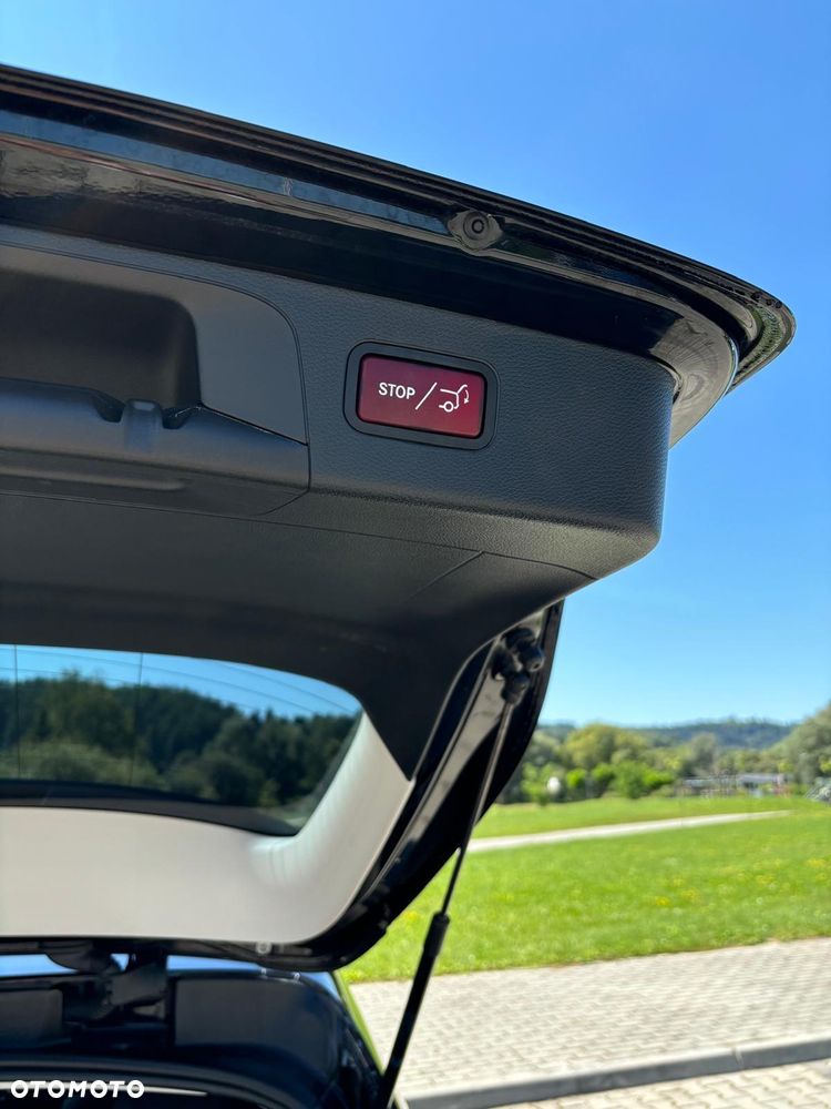 Mercedes-Benz GLC - 2