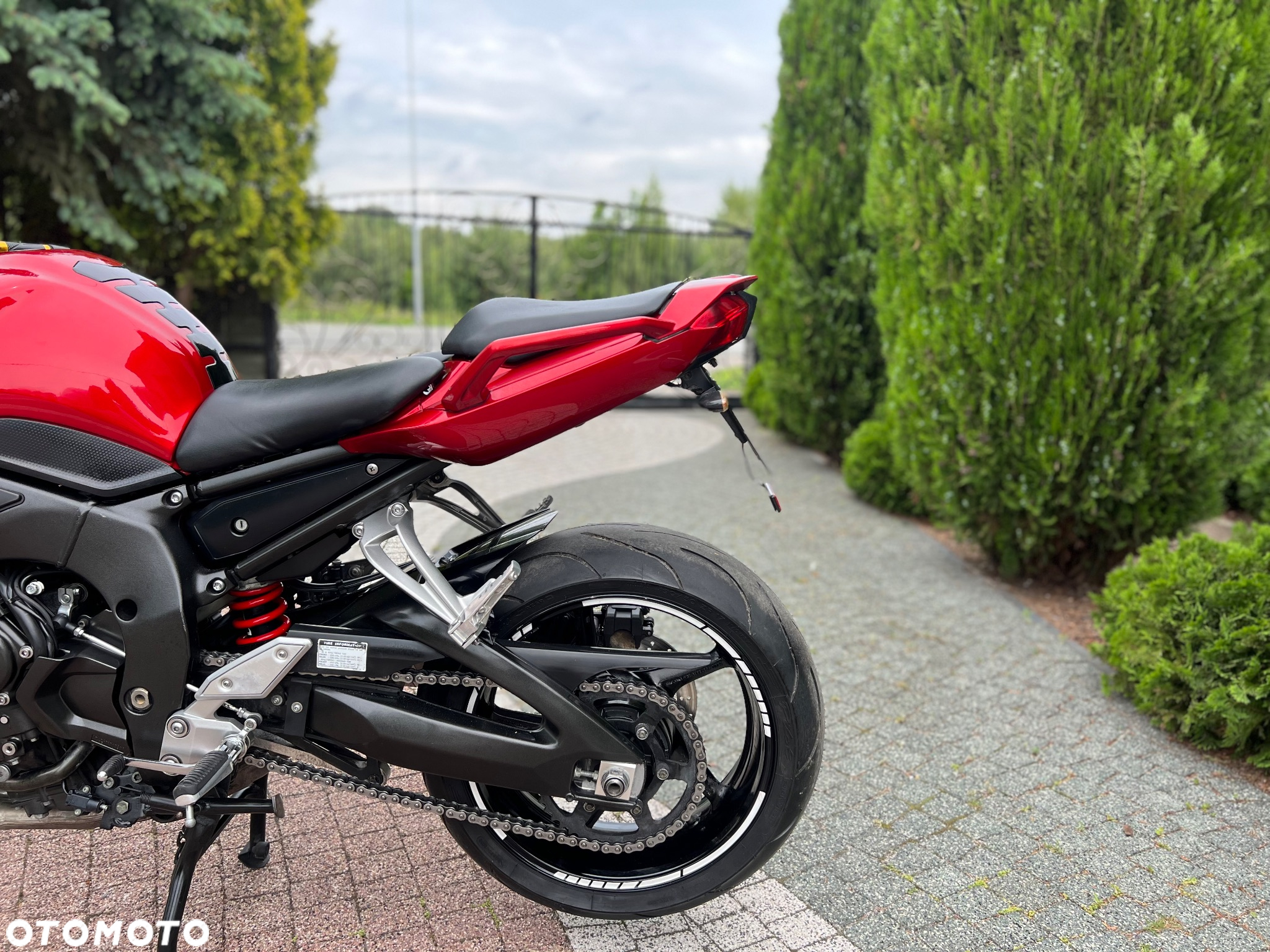 Yamaha FZ - 22