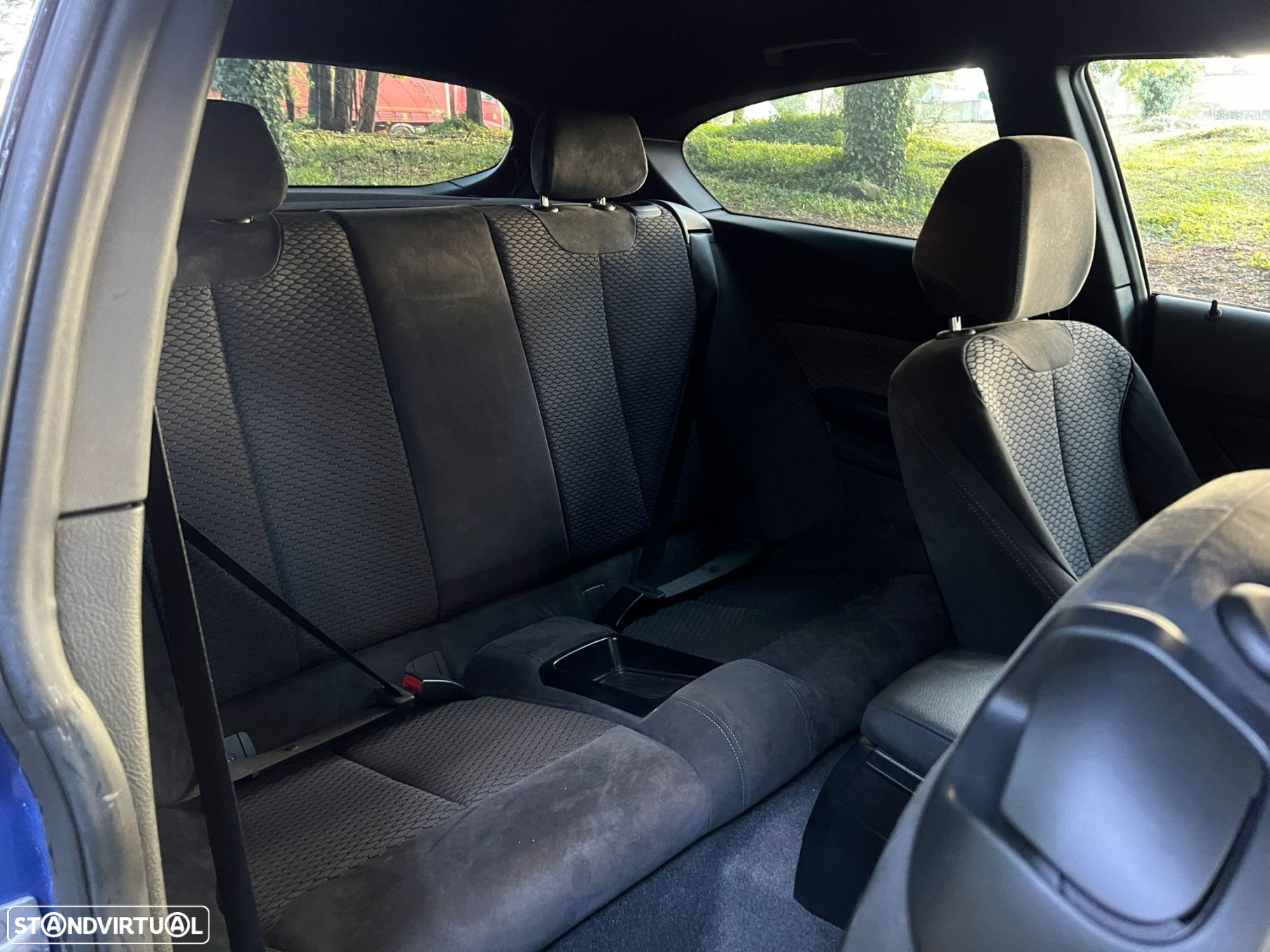 BMW 118 dA Pack M - 15